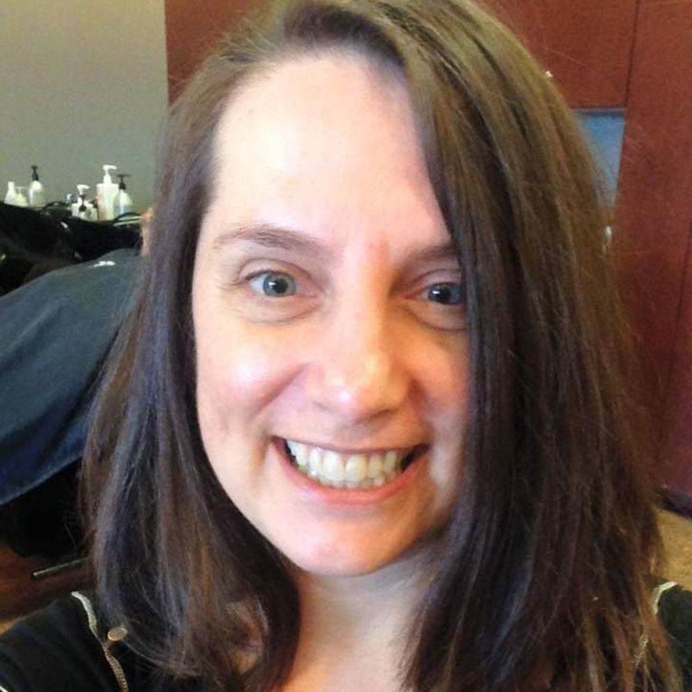 Meet your Posher, Jennifer